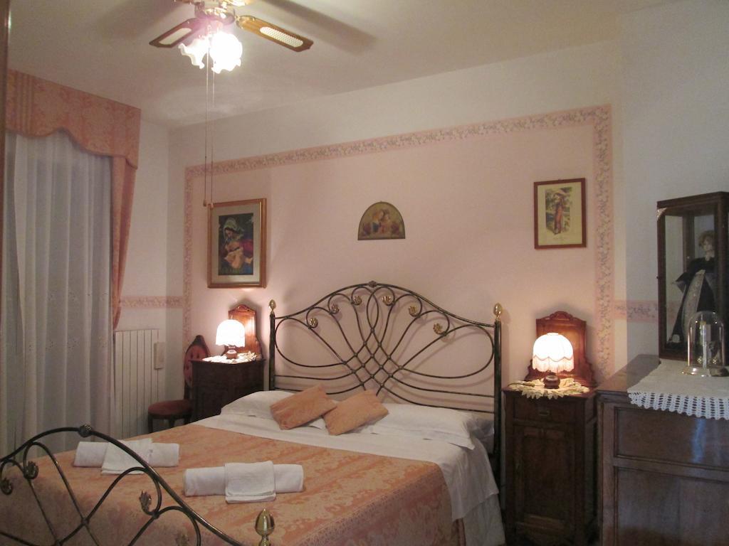 B&B Le Begonie Ascoli Piceno Room photo